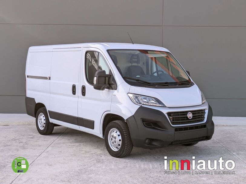 Foto del FIAT Ducato Fg. 30 2.3Mjt L1 H1 120CV