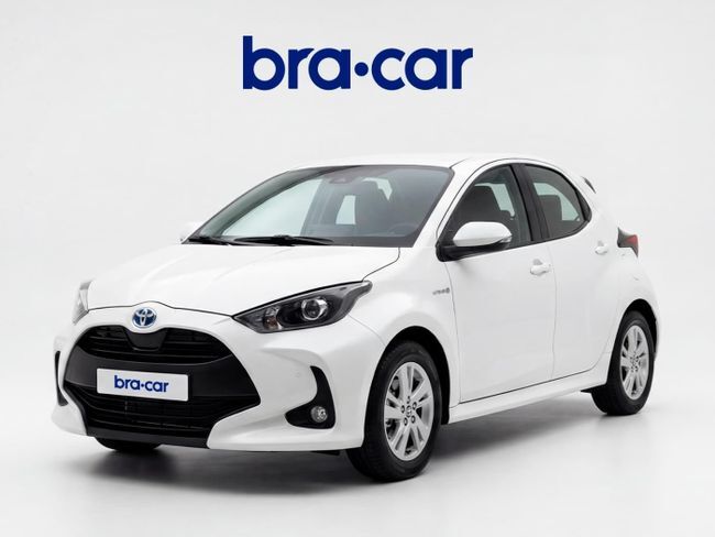 TOYOTA Yaris (1.5 120H Business Plus) en Málaga