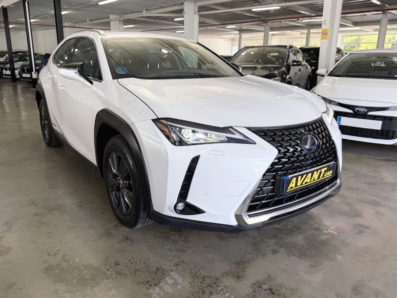 Foto del LEXUS UX 250h Executive Navigation 2WD