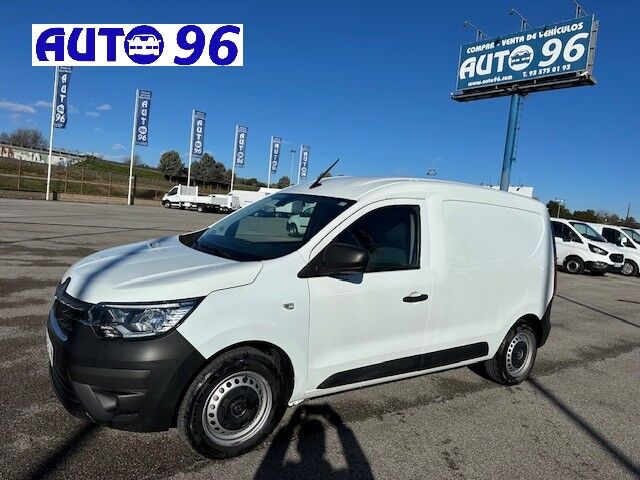 RENAULT Express (1.5 BLUEDCI 95 CONFORT FURGON) en Barcelona