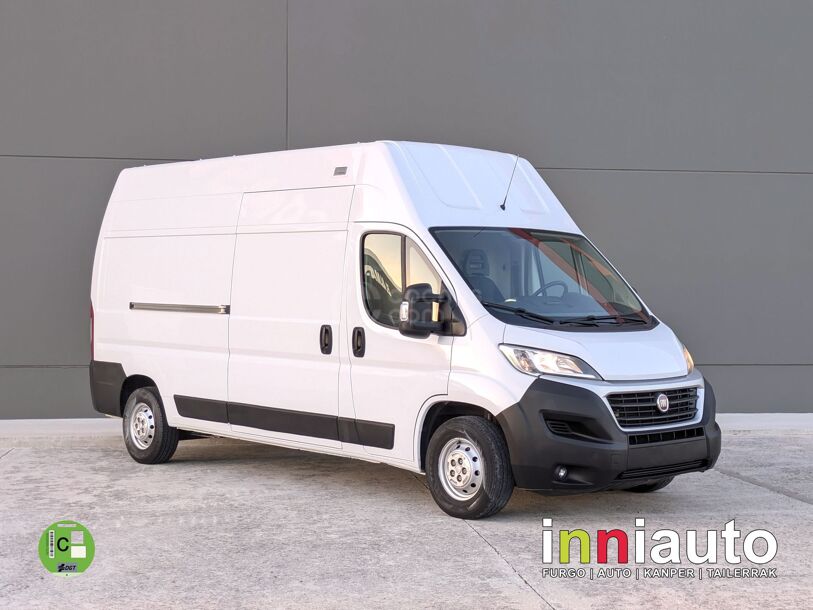 Foto del FIAT Ducato Fg. 35 2.3Mjt LPEGR Largo T.A. 110kW