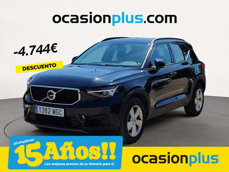 VOLVO XC40 (T2 Essential 95 kW (129 CV)) en Madrid