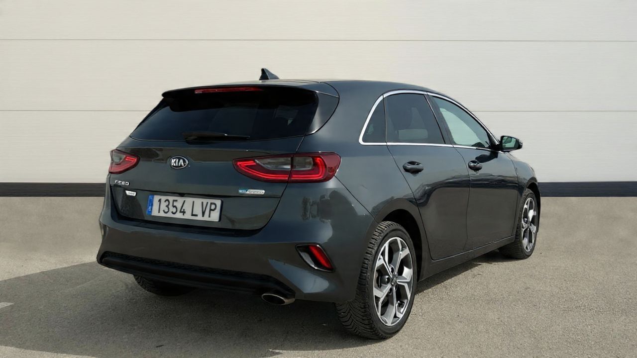 Foto del KIA Ceed 1.6 MHEV iMT Tech 136