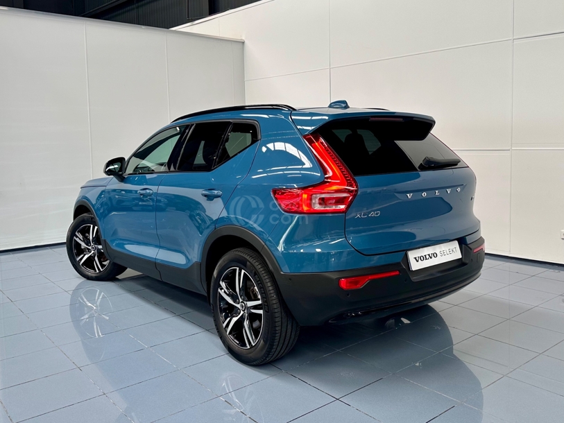 Foto del VOLVO XC40 B3 Plus Aut.