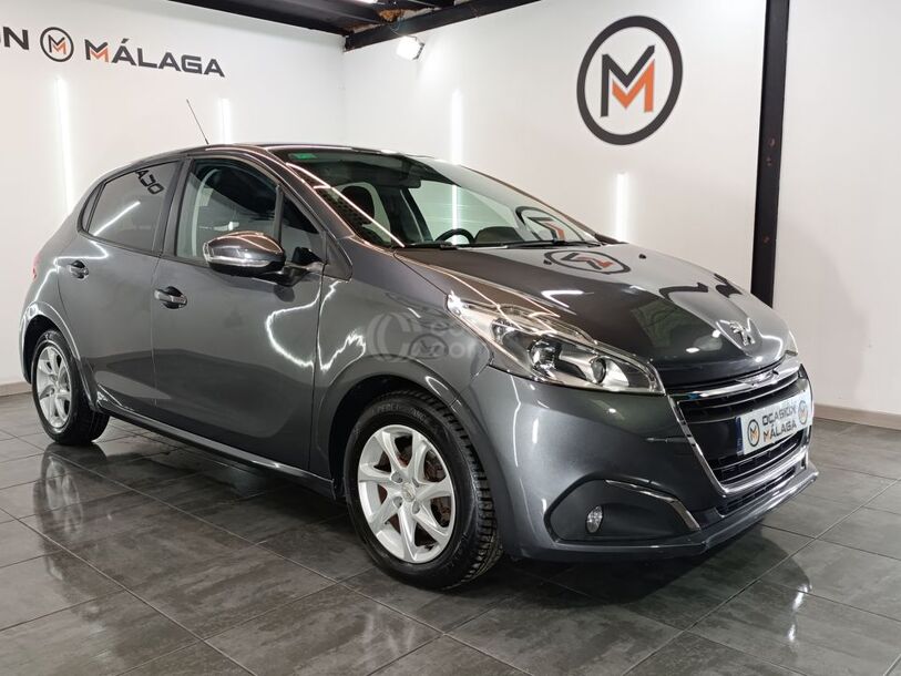 Foto del PEUGEOT 208 1.2 PureTech Access 82