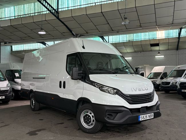Foto del IVECO Daily Furgón 33S16 V 3000 H1 7.3 156