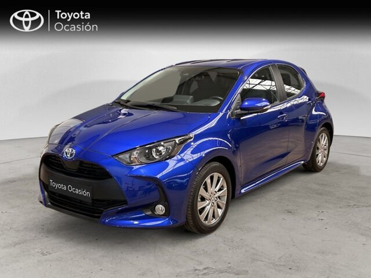 TOYOTA Yaris (5 Puertas Active Tech 120H Automático (e-CVT)) en Valencia