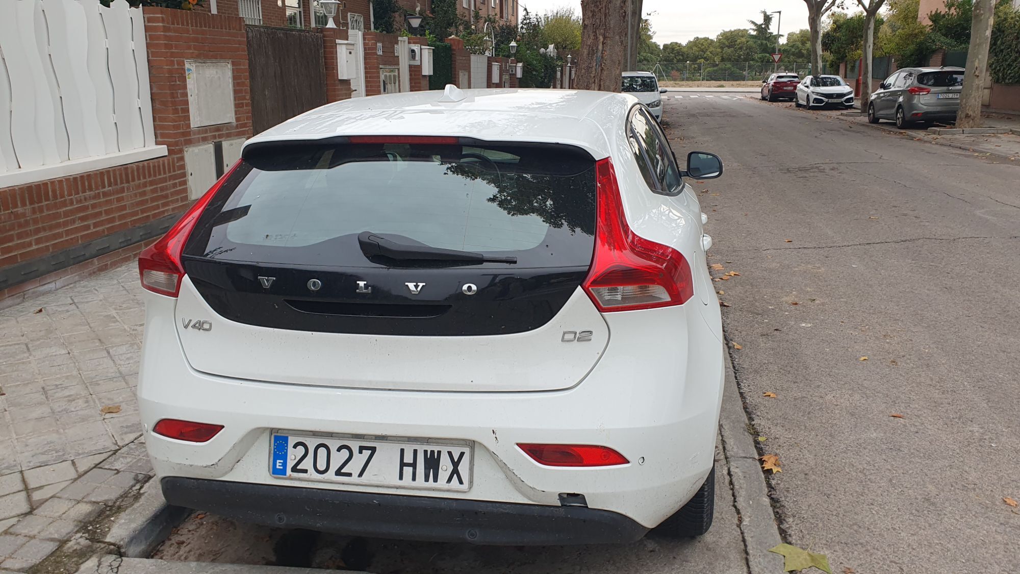 Foto del VOLVO V40 D2 Kinetic Aut. 115