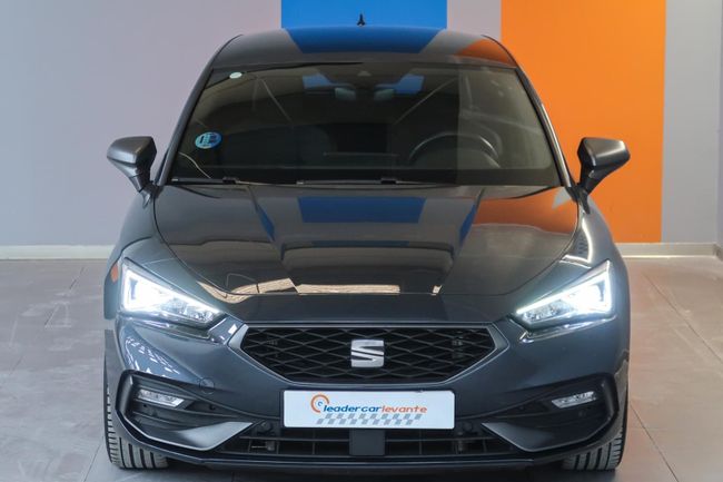 Foto del SEAT León 1.0 eTSI S&S FR DSG-7 110