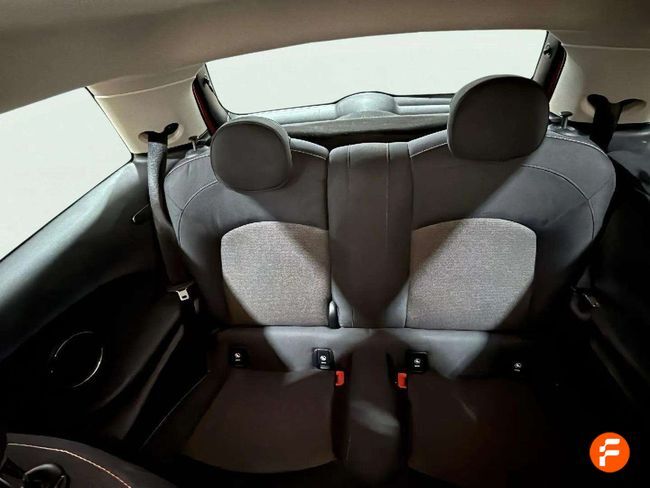 Foto del MINI Mini One D