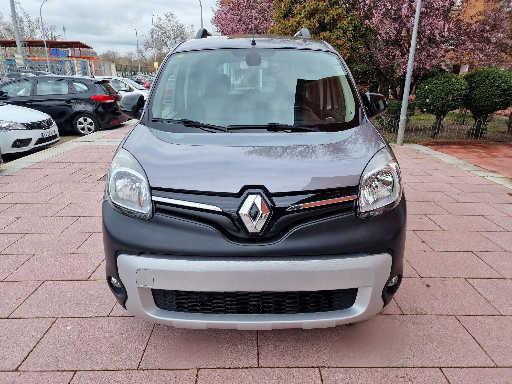 Foto del RENAULT Kangoo Combi 1.5dCi Energy Extrem 66kW