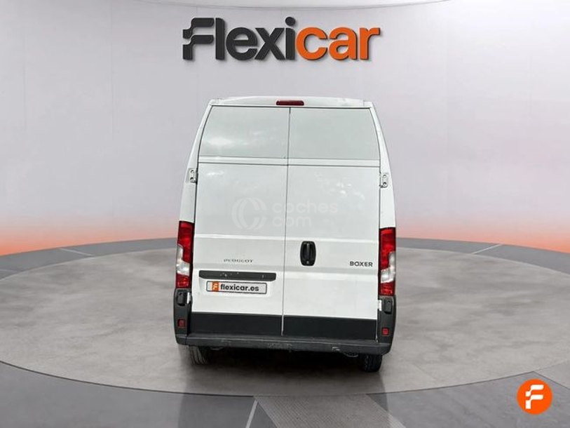 Foto del PEUGEOT Boxer Furgón 2.2BlueHDI 435 L3H3 S&S 140