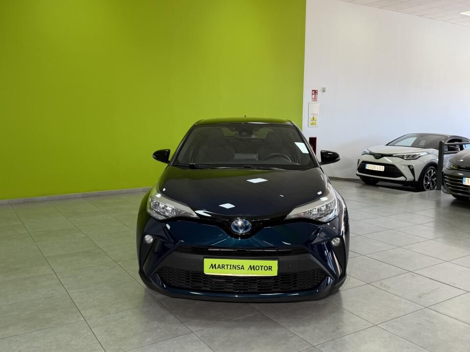 Foto del TOYOTA C-HR 180H Advance