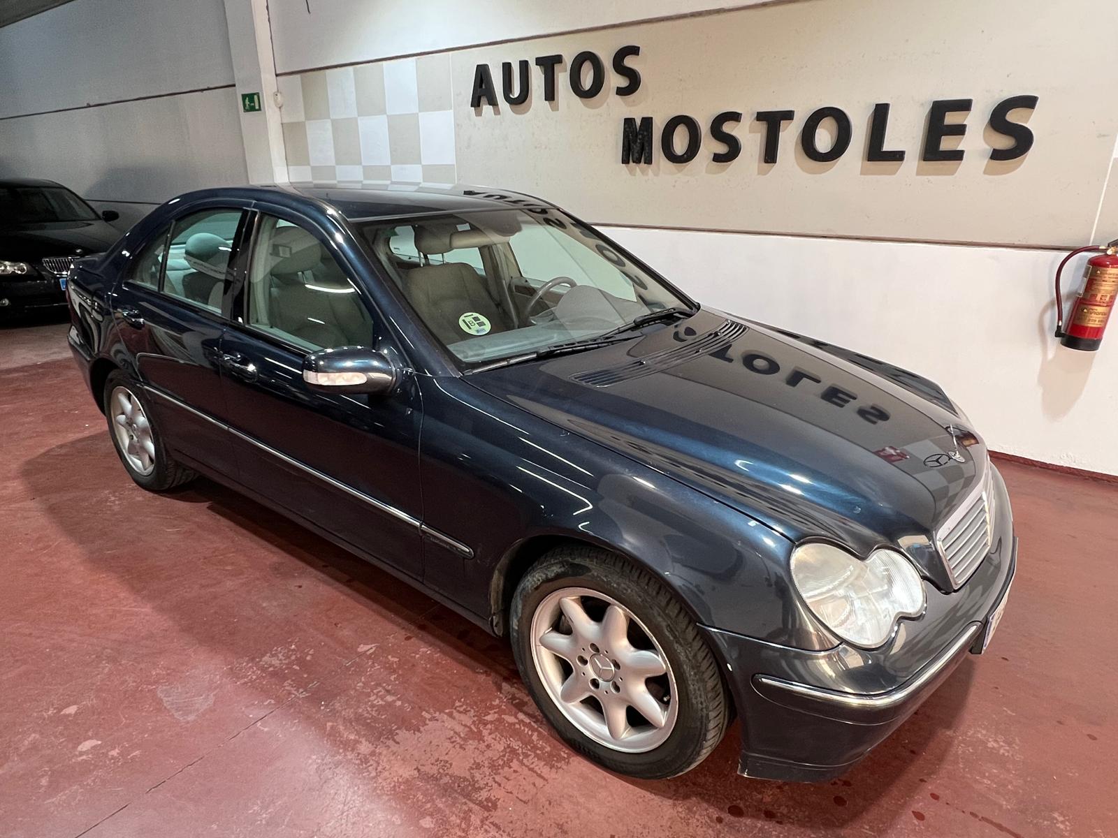 MERCEDES Clase C (C 320 Avantgarde) en Madrid