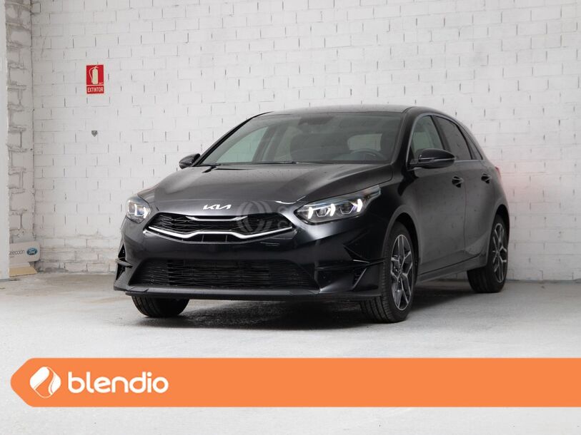 Foto del KIA Ceed 1.5 MHEV Tech DCT 140