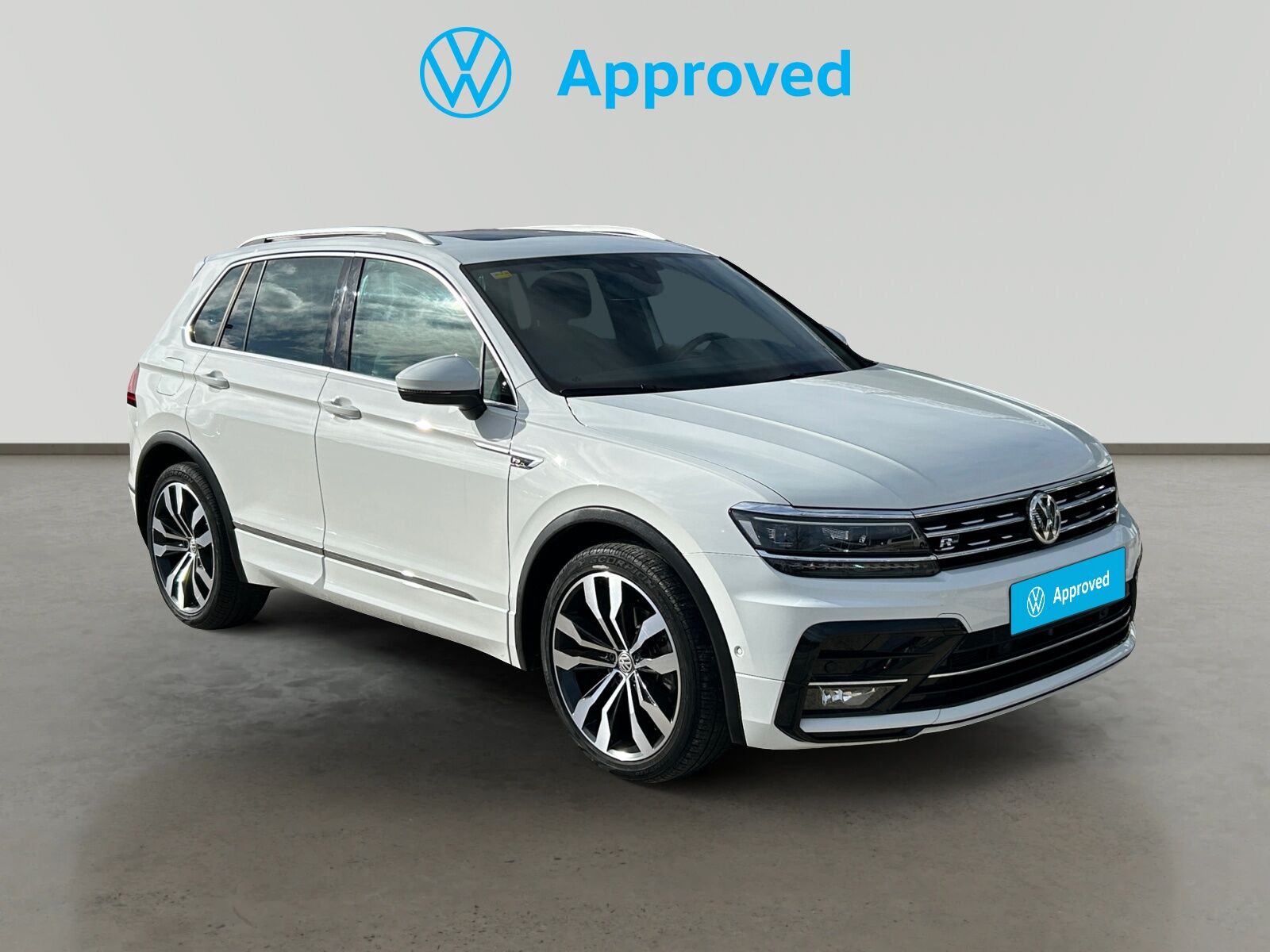 VOLKSWAGEN Tiguan (2.0 TDI 110KW R-LINE DSG 5P) en Navarra