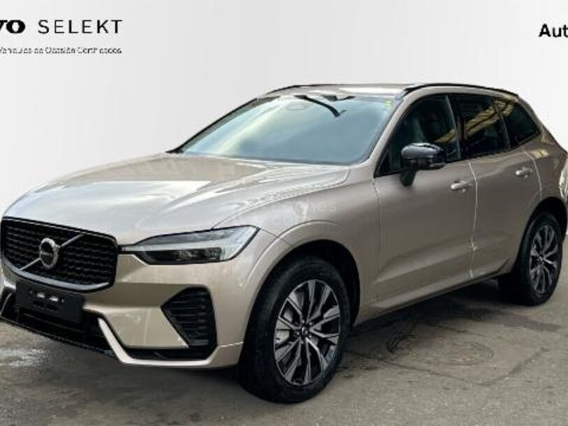 Foto del VOLVO XC60 B4 Plus Dark AWD Aut.