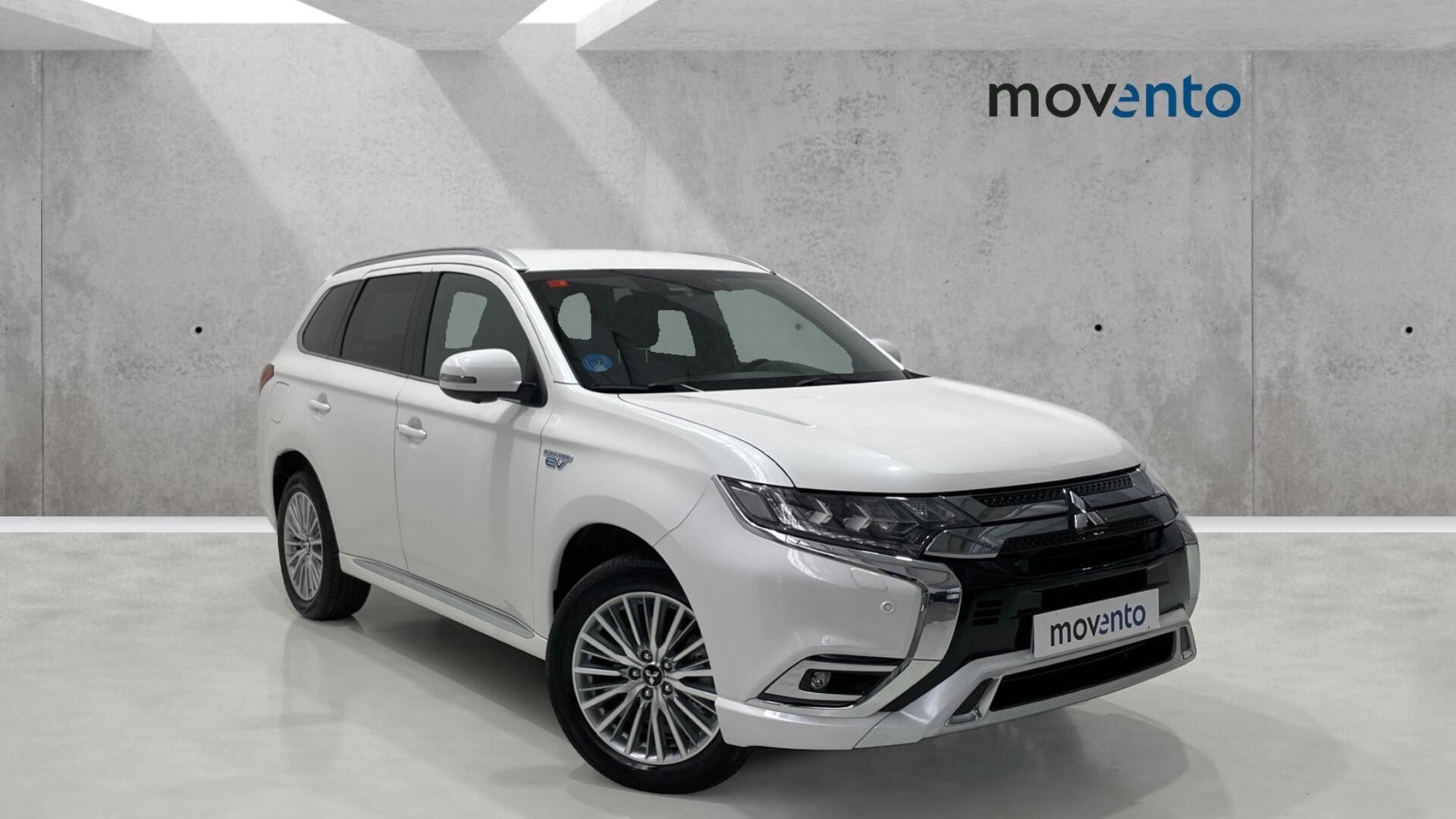 MITSUBISHI Outlander (2.4 PHEV Kaiteki 4WD Auto 165 kW (224 CV)) en Barcelo
