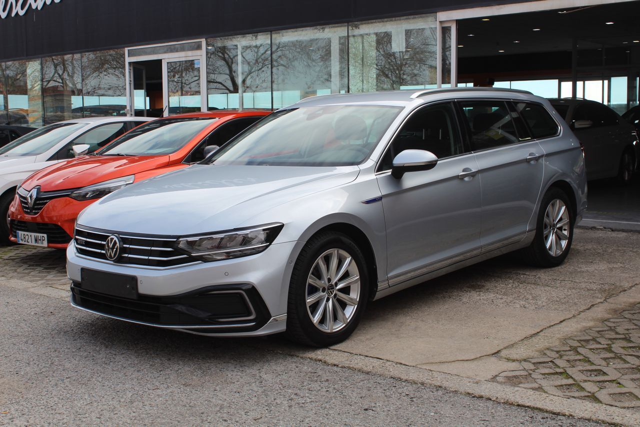Foto del VOLKSWAGEN Passat Variant GTE 1.4 TSI e-Power