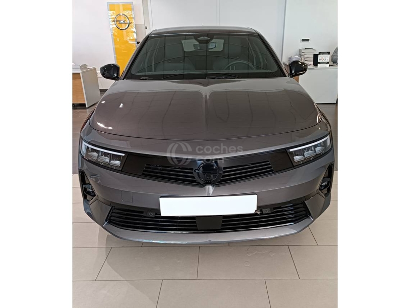 Foto del OPEL Astra 1.2T XHT S-S GS 130