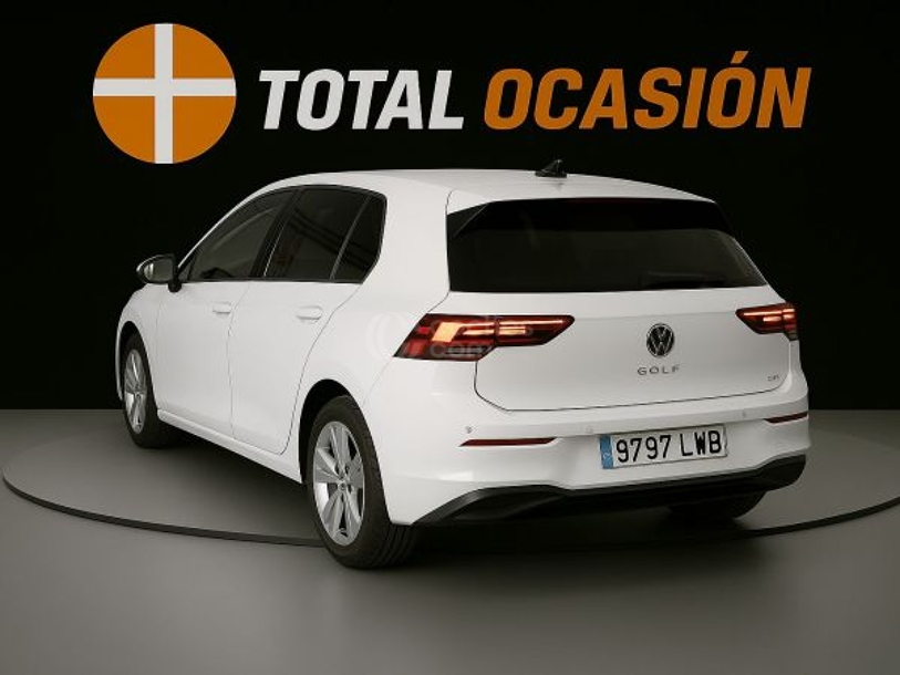 Foto del VOLKSWAGEN Golf 1.0 eTSI DSG 81kW