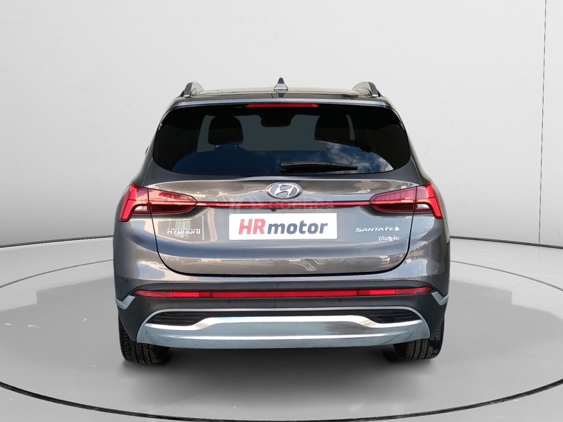 Foto del HYUNDAI Santa Fe 1.6TGDI PHEV Tecno 7pl 4WD 6AT