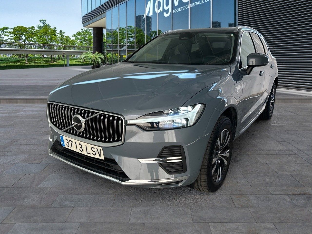 VOLVO XC60 (T6 Recharge Inscription Expression AWD Auto 250 kW (340 CV)) en