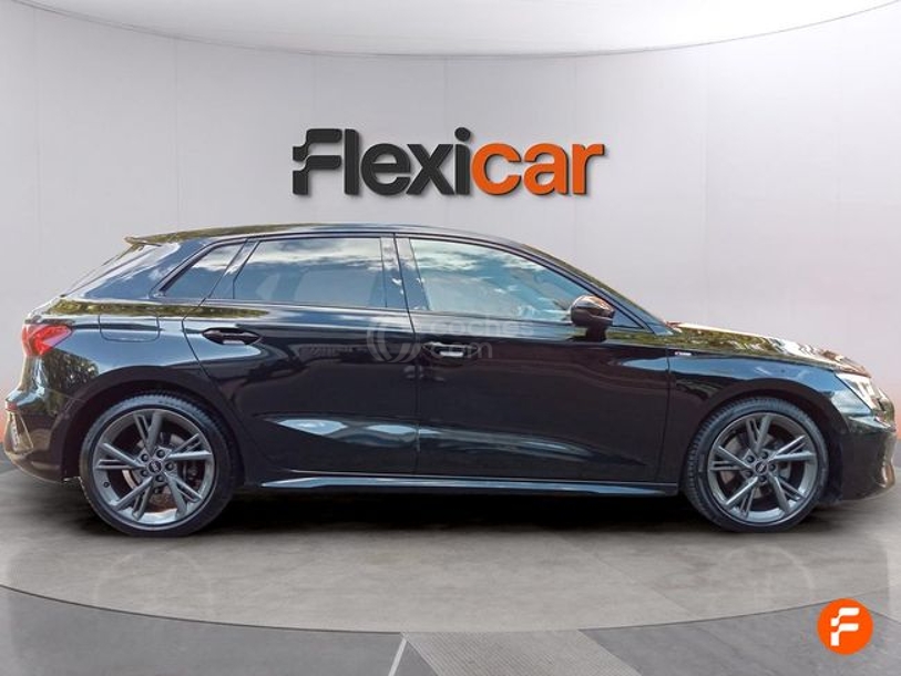 Foto del AUDI A3 Sportback 35 TFSI Black line S tronic