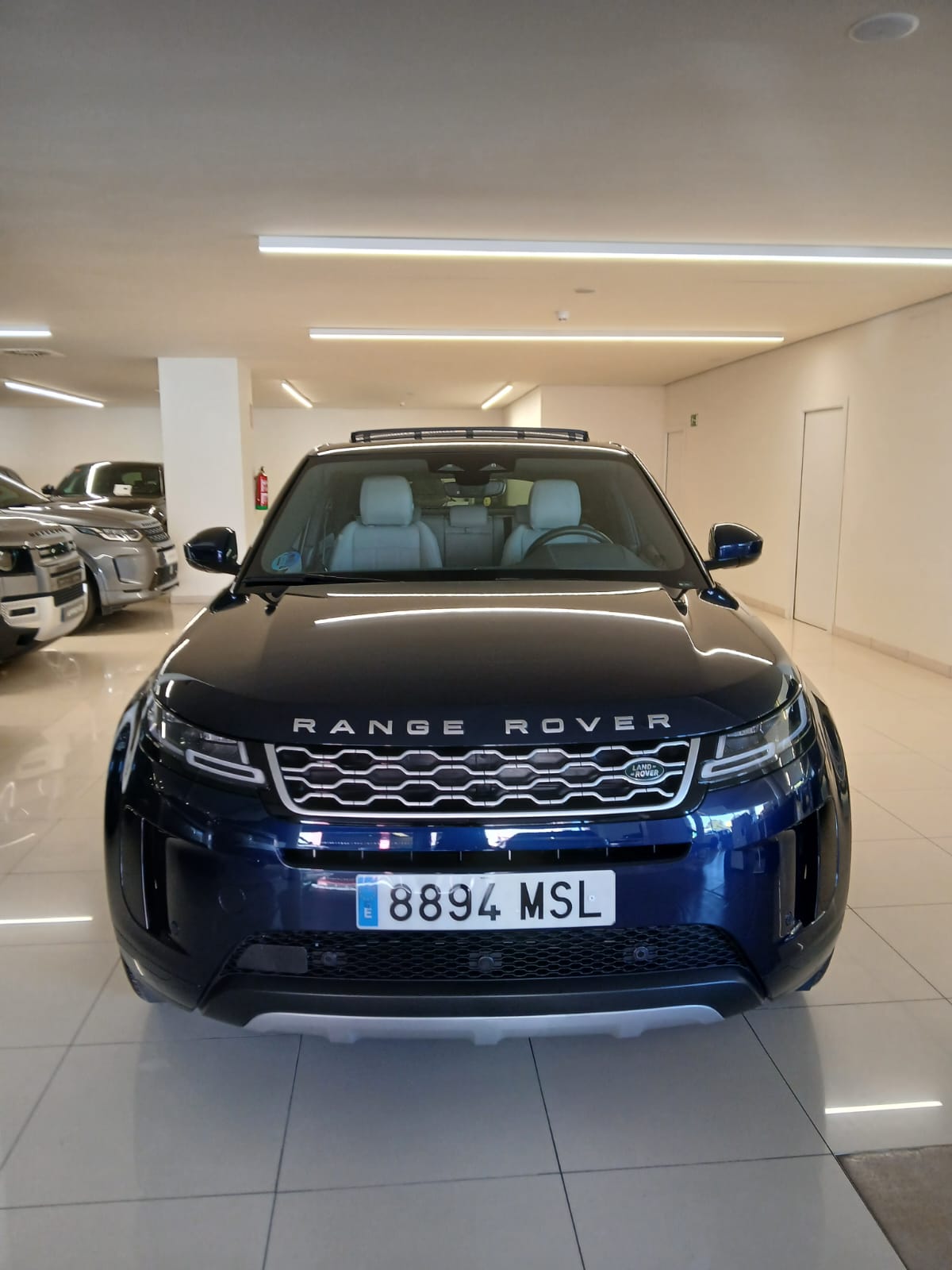 LAND ROVER Range Rover Evoque (2.0 D204 SE AUTO 4WD MHEV 204 5P) en Sevilla