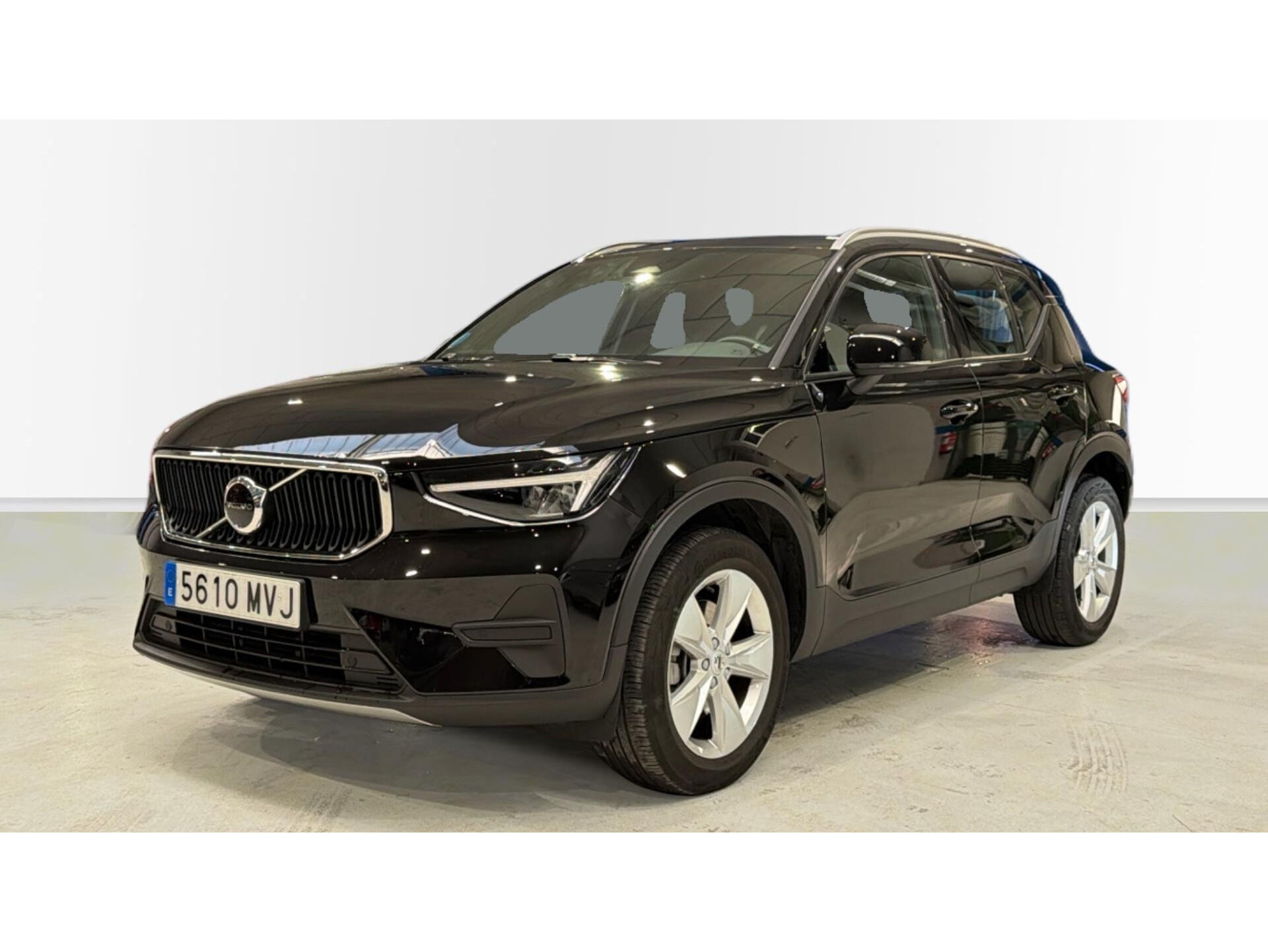 VOLVO XC40 (B3 G Core Auto 120 kW (163 CV)) en Madrid