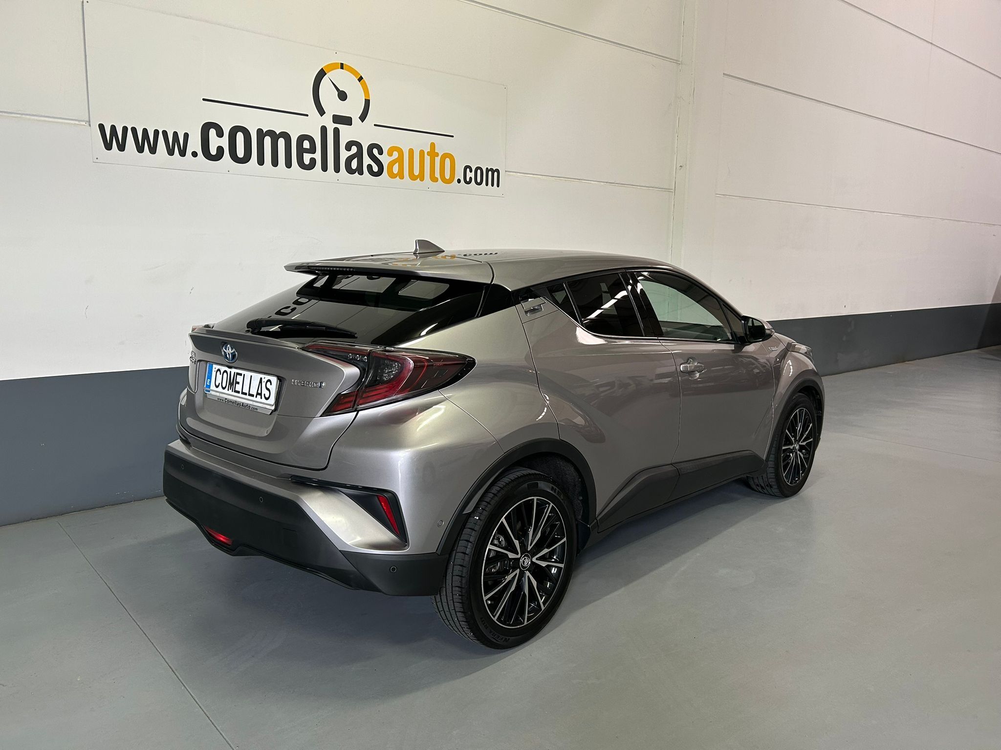 Foto del TOYOTA C-HR 125H Advance