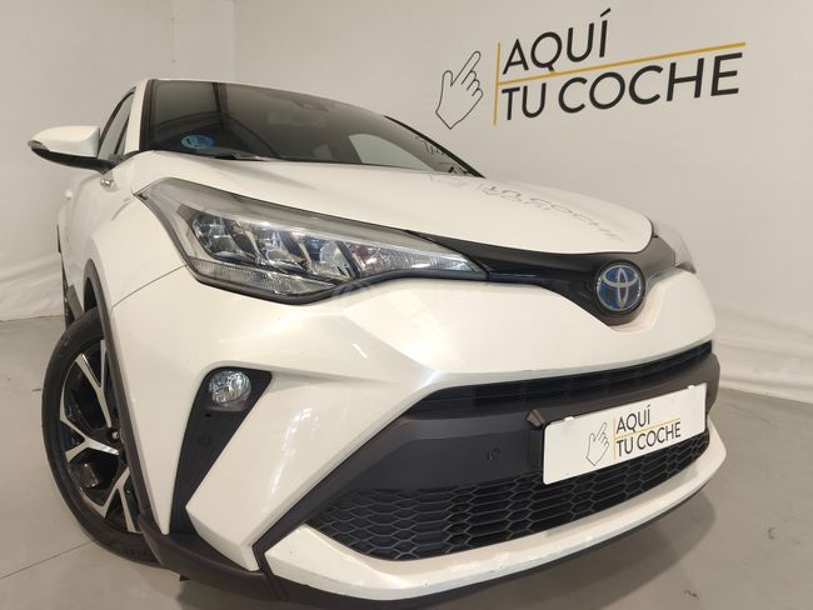 Foto del TOYOTA C-HR 125H Advance