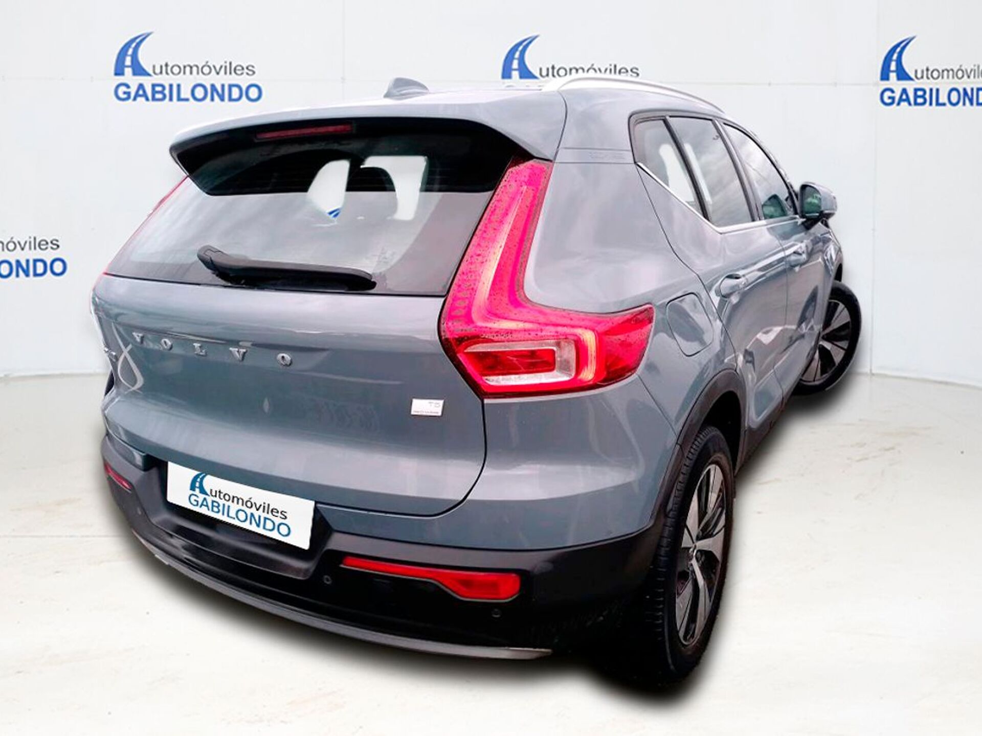 Imagen 2 de VOLVO XC40