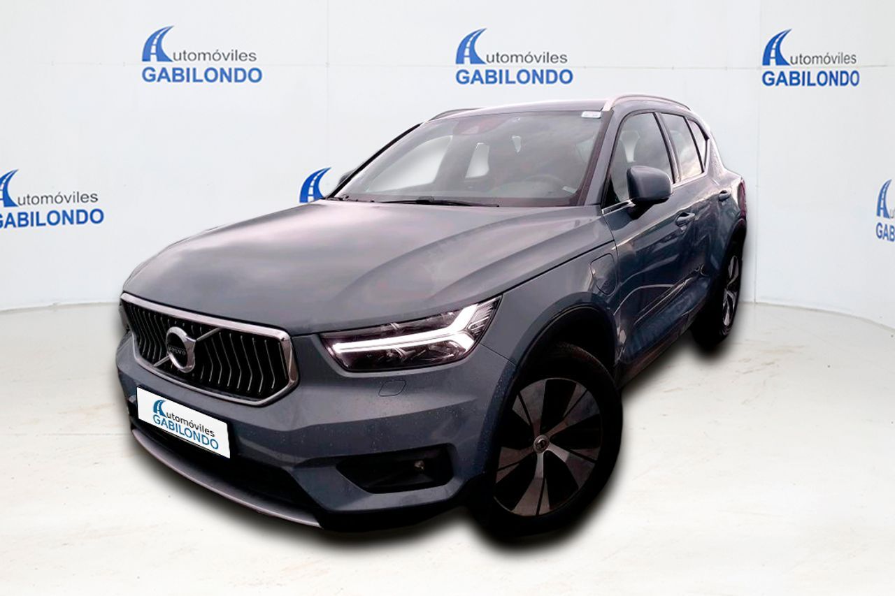 VOLVO XC40 (1.5 T5 Twin Recharge Inscription Auto) en Valladolid