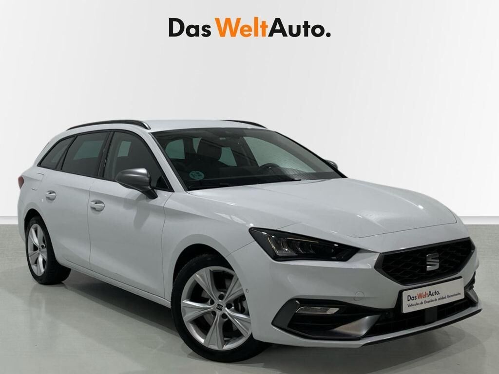 SEAT León (2.0 TDI S&S FR XS DSG 110 kW (150 CV)) en Barcelona