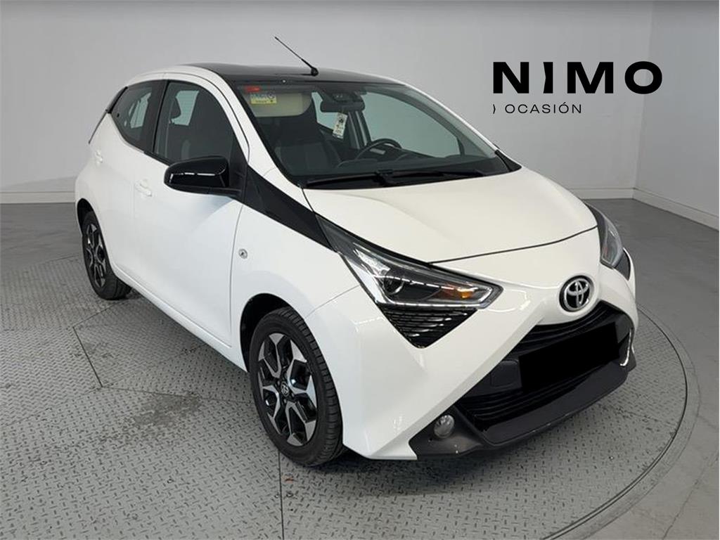 TOYOTA Aygo (1.0 70 x-play) en Cádiz