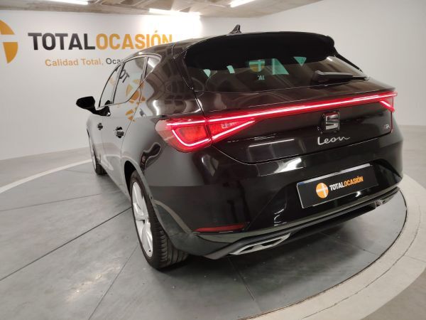 Foto del SEAT León 2.0TDI CR S&S FR DSG-7 150