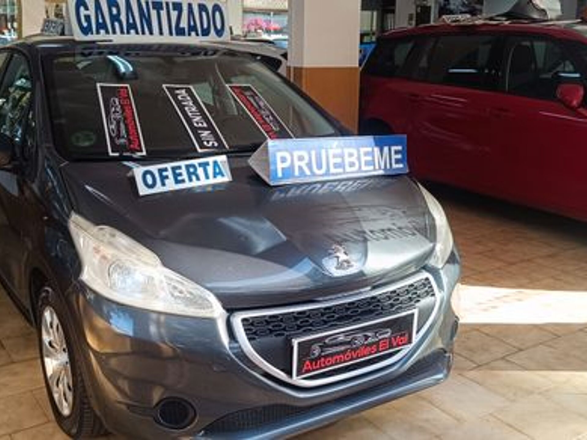 Imagen 2 de PEUGEOT 208