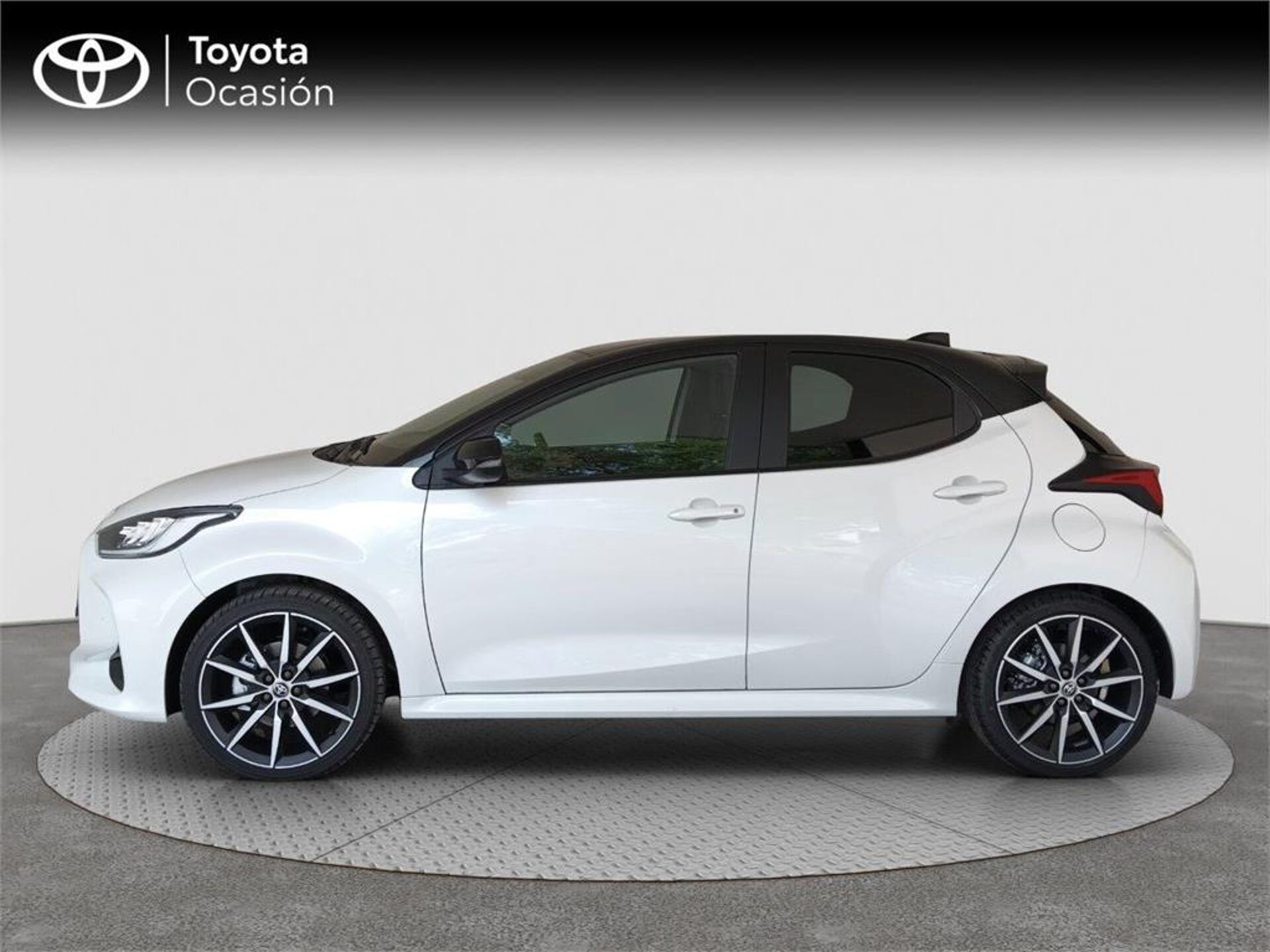 Imagen 2 de TOYOTA Yaris