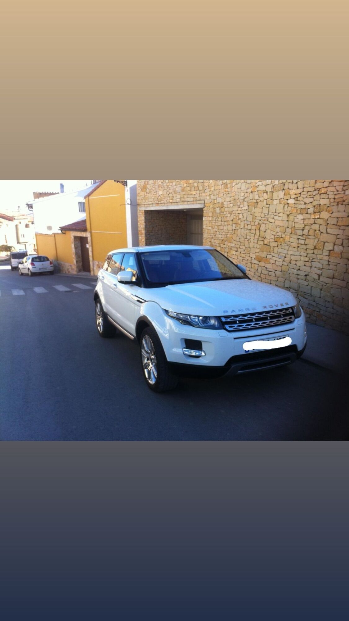 Foto del LAND ROVER Range Rover Evoque 2.2L SD4 Dynamic 4x4 190 Aut.