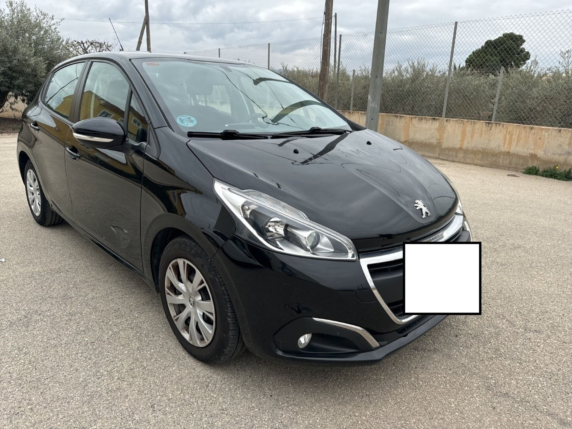 Foto del PEUGEOT 208 1.6BlueHDi Like 75