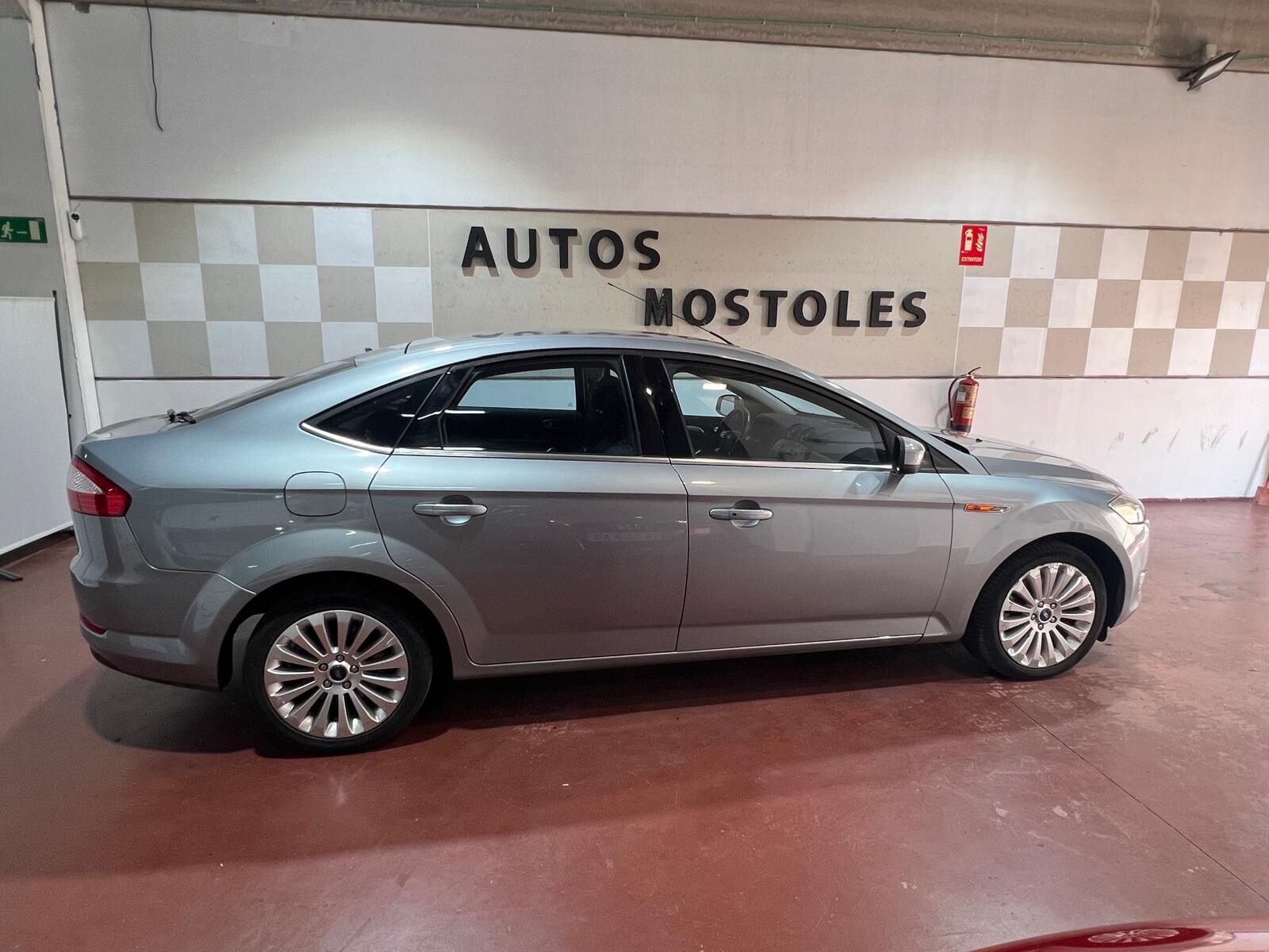 FORD Mondeo (2.0TDCi Titanium Aut. 140) en Madrid