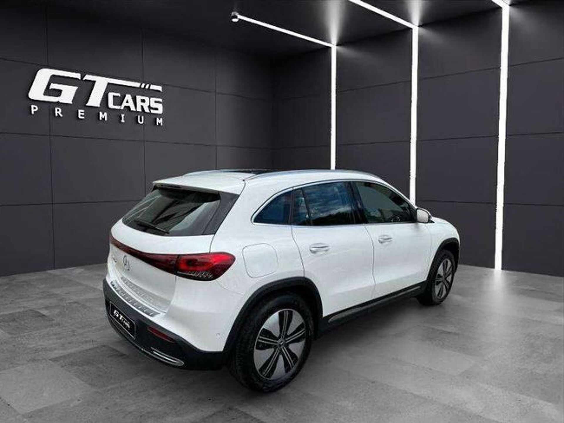 Imagen 3 de MERCEDES EQA