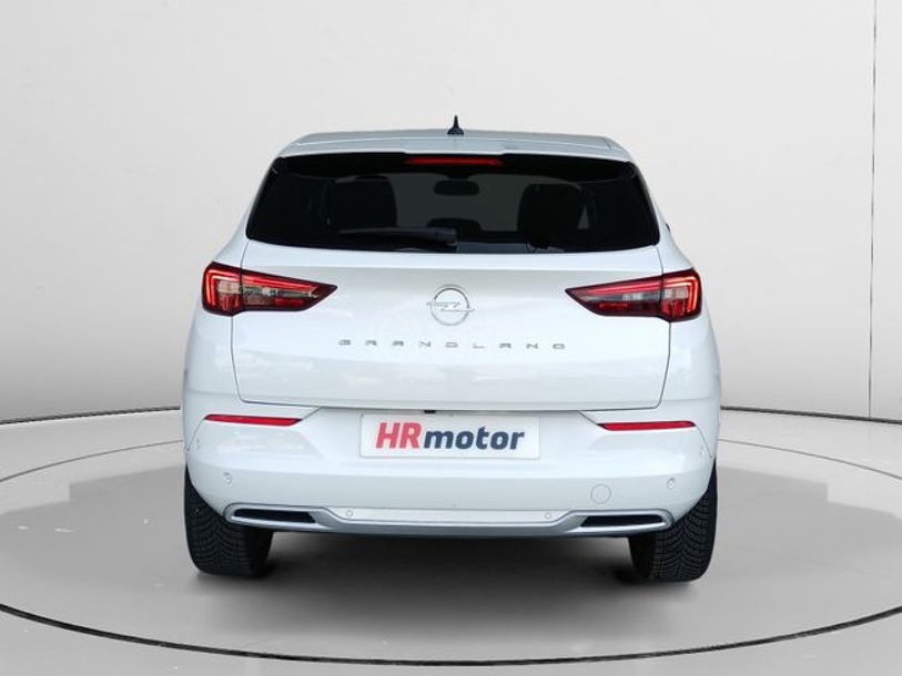 Foto del OPEL Grandland 1.2T S&S Business Edition 130