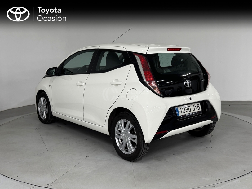Foto del TOYOTA Aygo 1.0 VVT-i x-play Business