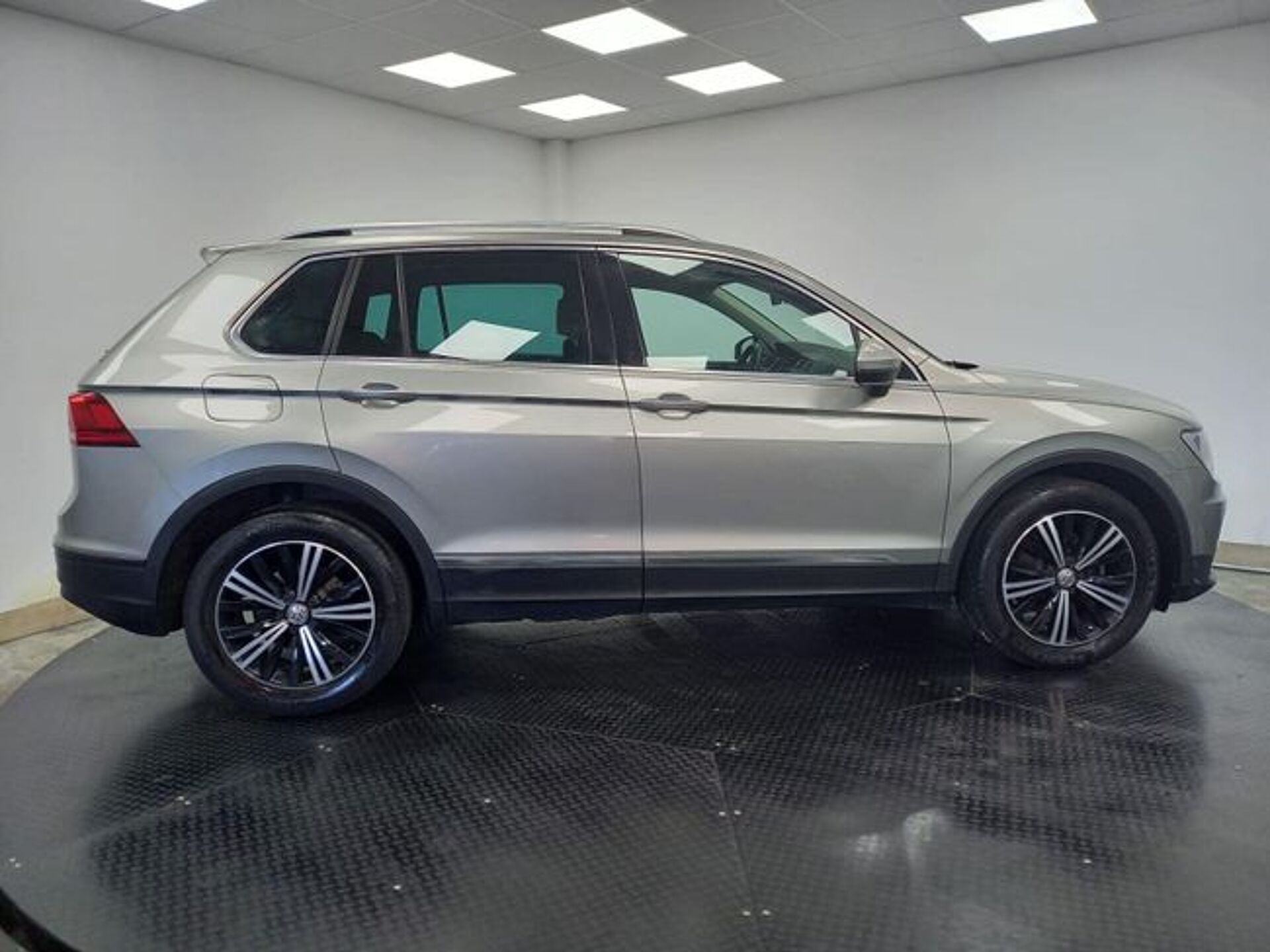 Imagen 3 de VOLKSWAGEN Tiguan