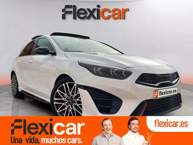 KIA Ceed (1.6 T-GDi 150kW (204CV) GT DCT) en Barcelona