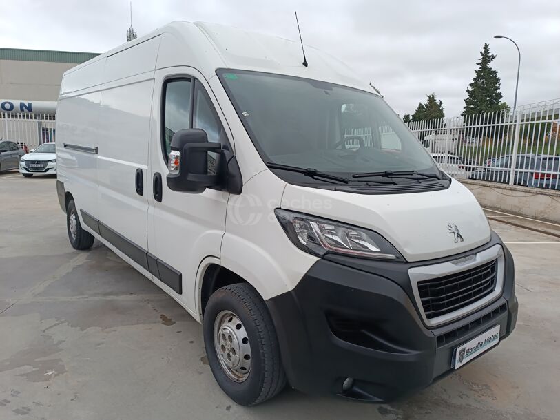 Foto del PEUGEOT Boxer Furgón 2.0BlueHDI 335 L3H2 130