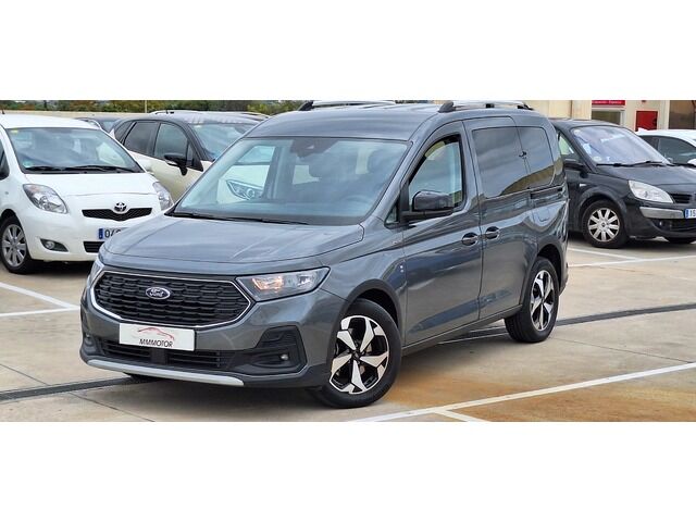 FORD Tourneo Connect (2.0 Ecoblue Active 4WD 90 kW (122 CV)) en Barcelona