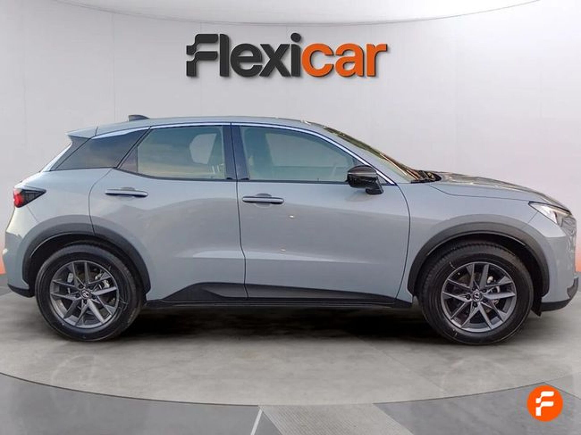 Imagen 3 de LEXUS LBX